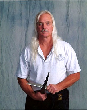 prof_ingebretsen_pose